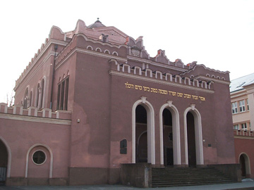 The building of the Orthodox Synagogue
on Pushkin street in Košice (photo taken in 2010).