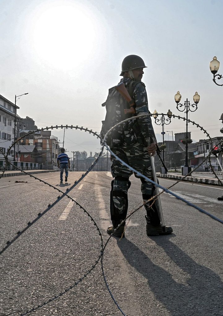 Common Ground: Ending India and Pakistan’s Tug of War over Kashmir